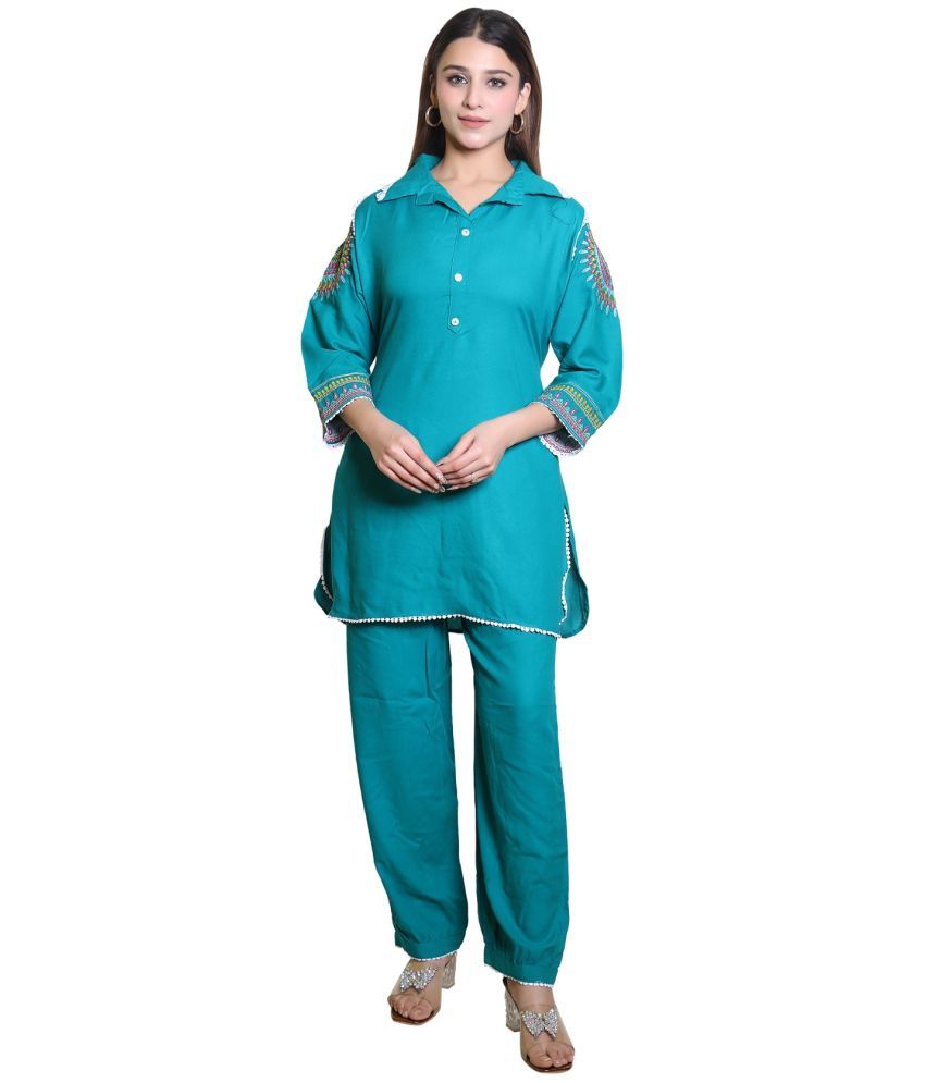     			HeteShe Cotton Embroidered Kurti With Pants Women's Stitched Salwar Suit - Turquoise ( Pack of 1 )