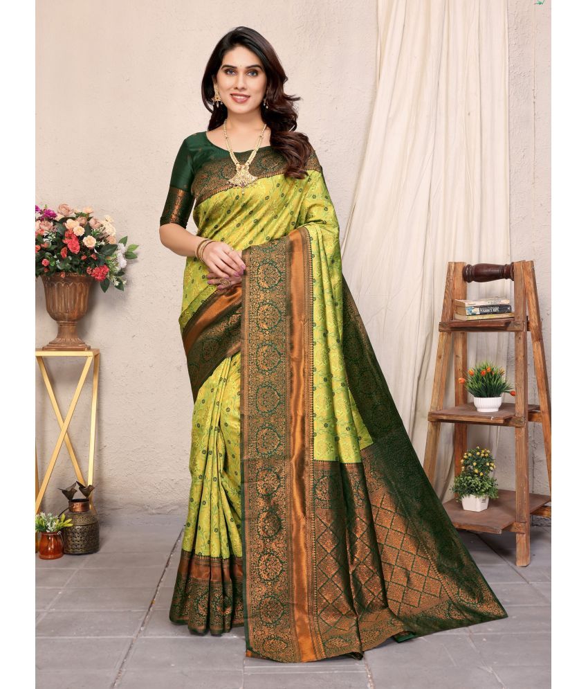     			Vastukala Art Silk Solid Saree With Blouse Piece ( Light Green , Pack of 1 )