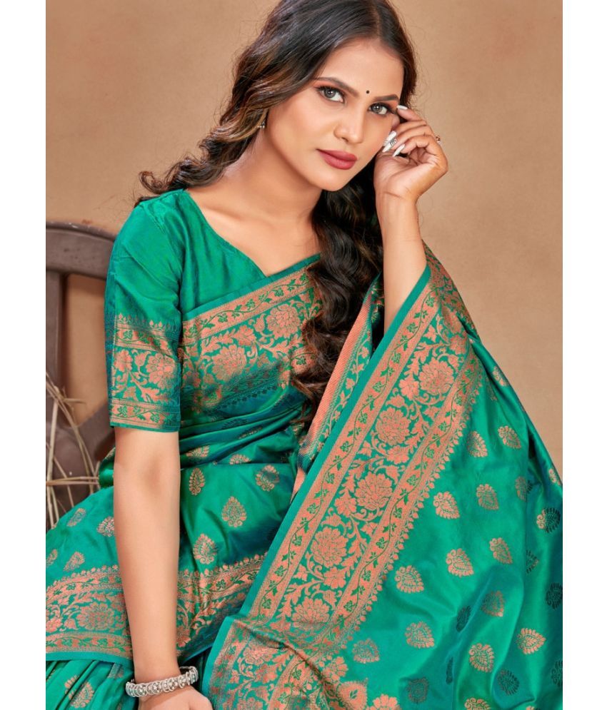     			Vastukala Silk Embroidered Saree With Blouse Piece ( Light Green , Pack of 1 )