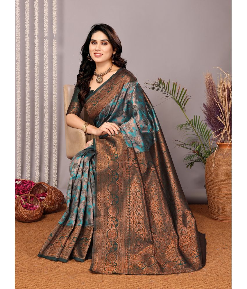     			Vastukala Silk Solid Saree With Blouse Piece ( Light Blue , Pack of 1 )