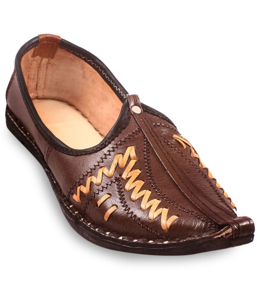     			Anjaneya Creations Brown Men's Mojaris