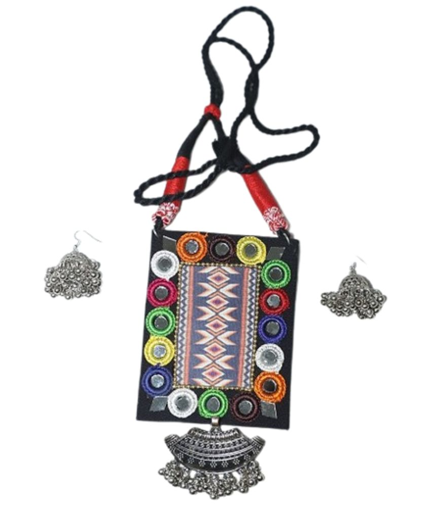     			Tribal Jewellery Multi Color Oxidised Silver Necklace Set ( Pack of 1 )