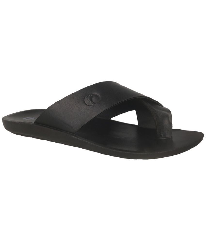     			Aeroblu Footwear Black Men's Daily Slipper