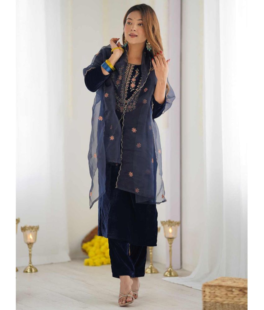     			Niza Fashion Velvet Embroidered Kurti With Pants Women's Stitched Salwar Suit - Navy ( Pack of 1 )