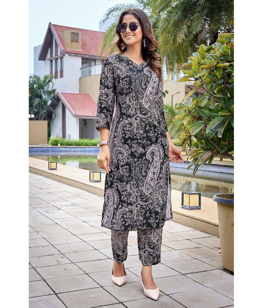     			Royal Export Pack of 1 Viscose Printed Straight Women's Kurti - ( Black )