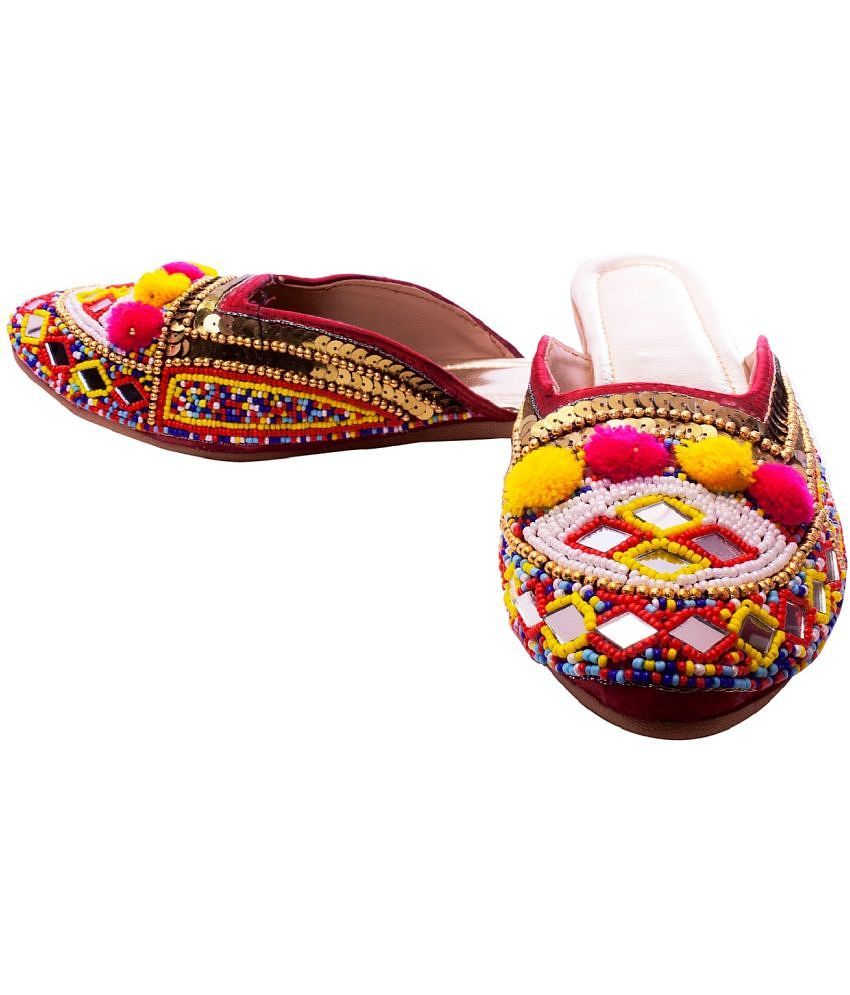 Affordable Men Anjaneya Creations Multi Color Ethnic Footwear - None 2025 at ShopCircuit | ONDC