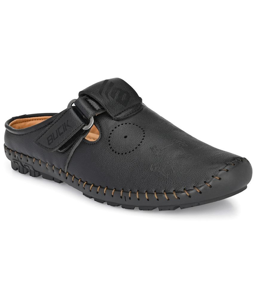     			Bucik Black Synthetic Leather Sandals