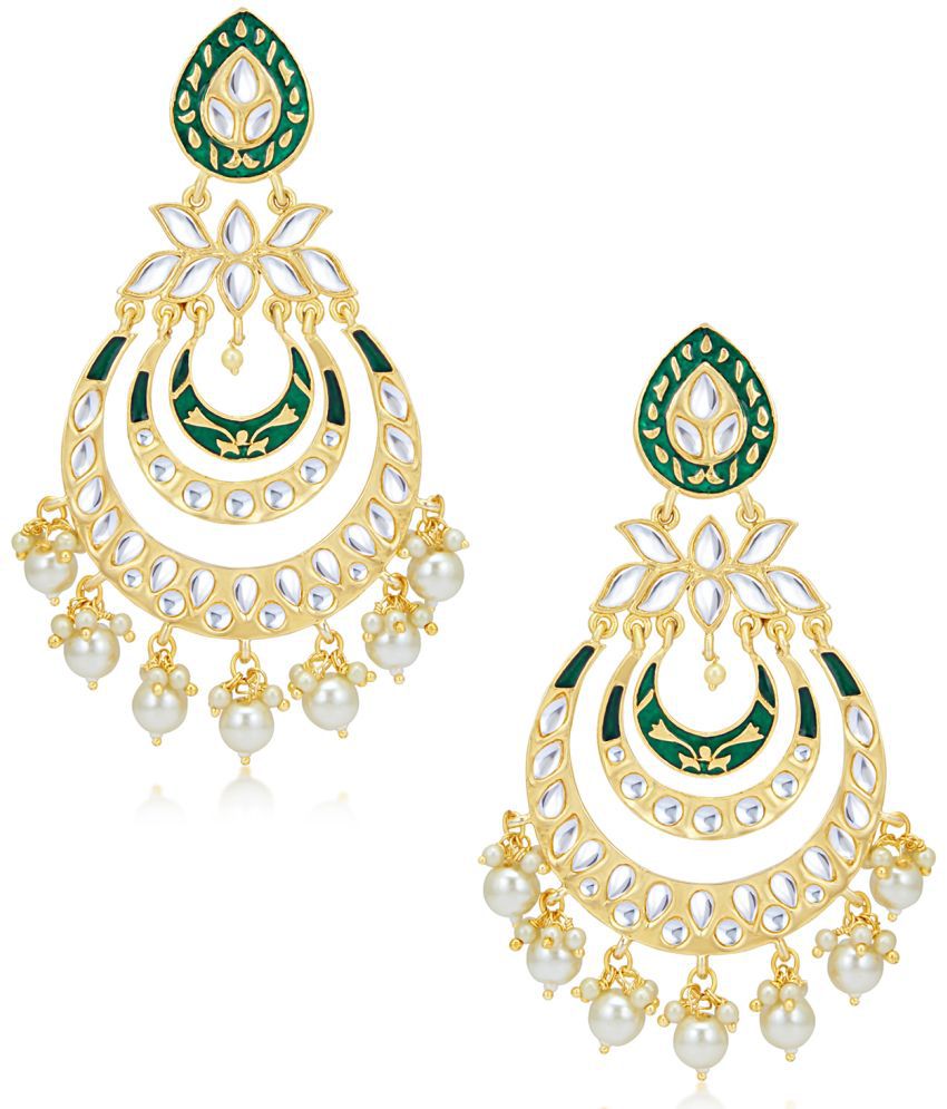     			Sukkhi Dazzling Kundan Gold Plated Meenakari Chandelier Earring Set for Women