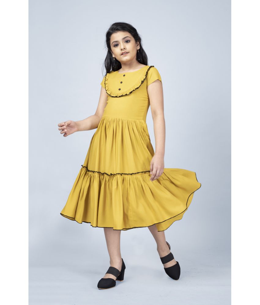     			MIRROW TRADE - Yellow Rayon Girls Skater Dress ( Pack of 1 )