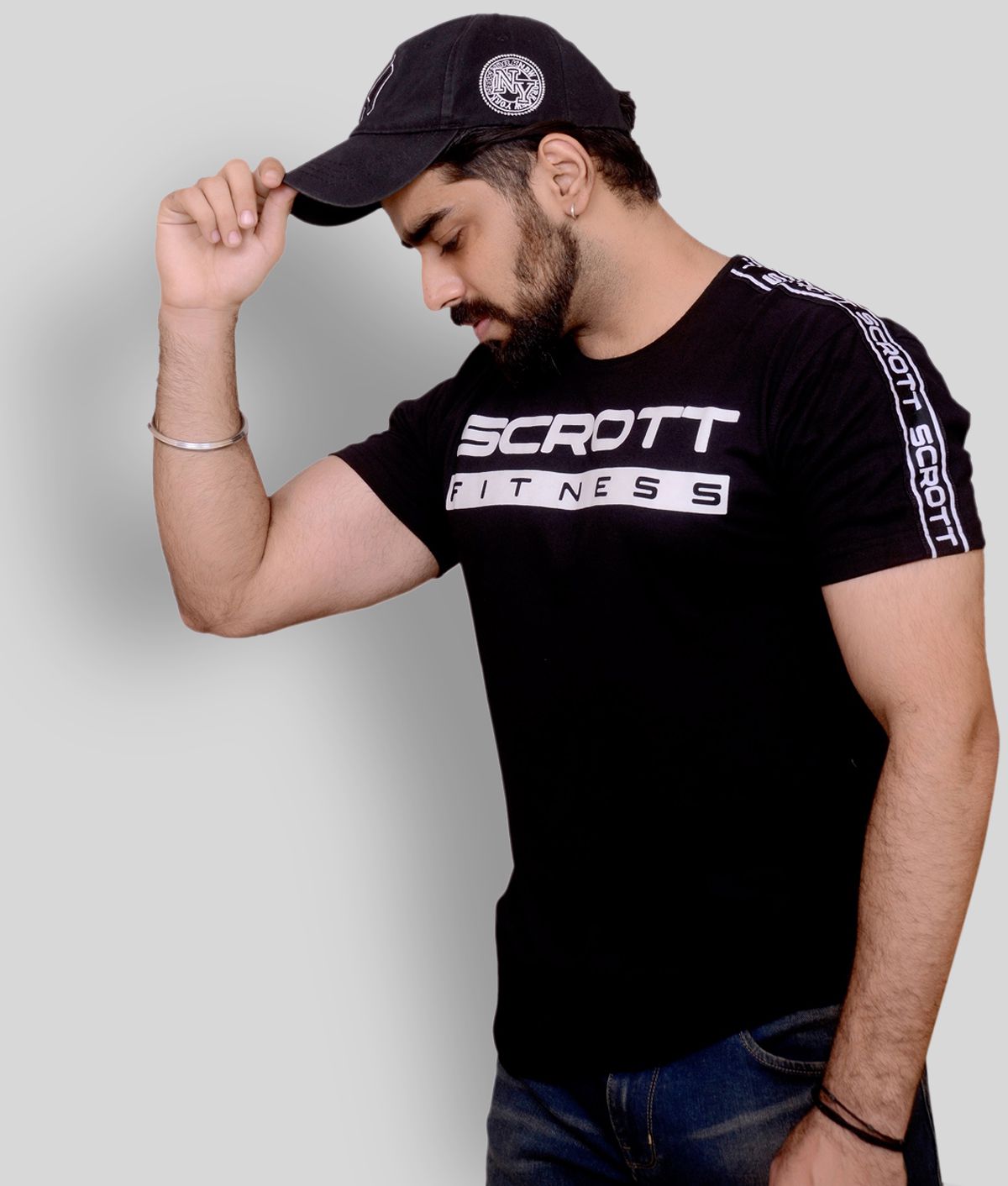     			SCROTT - Black Cotton Slim Fit Men's T-Shirt ( Pack of 1 )