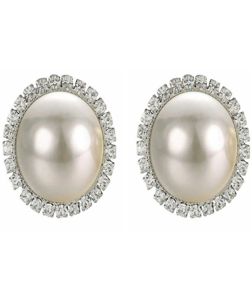 White Colour Pearl Non Piercing Clipon Oval Shape Stud Earrings for Non Pierced Ears