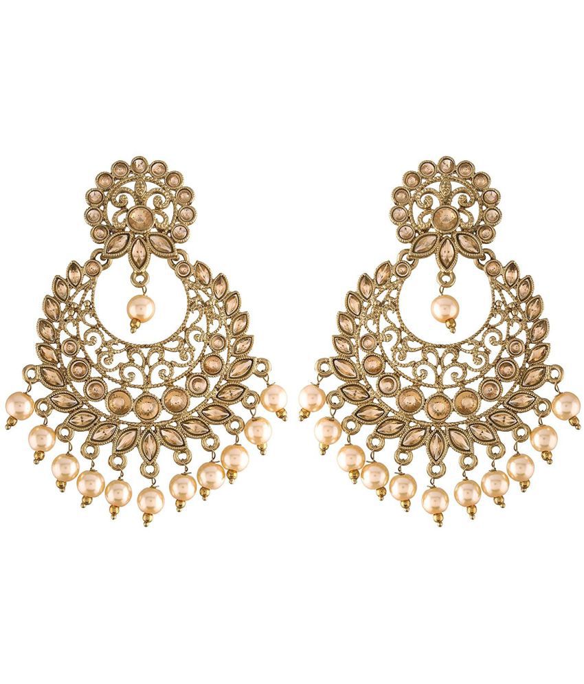     			I Jewels 18K Gold Plated Kundan & Pearl Studded Chandbali Earrings For Women/Girls (E2867FL)