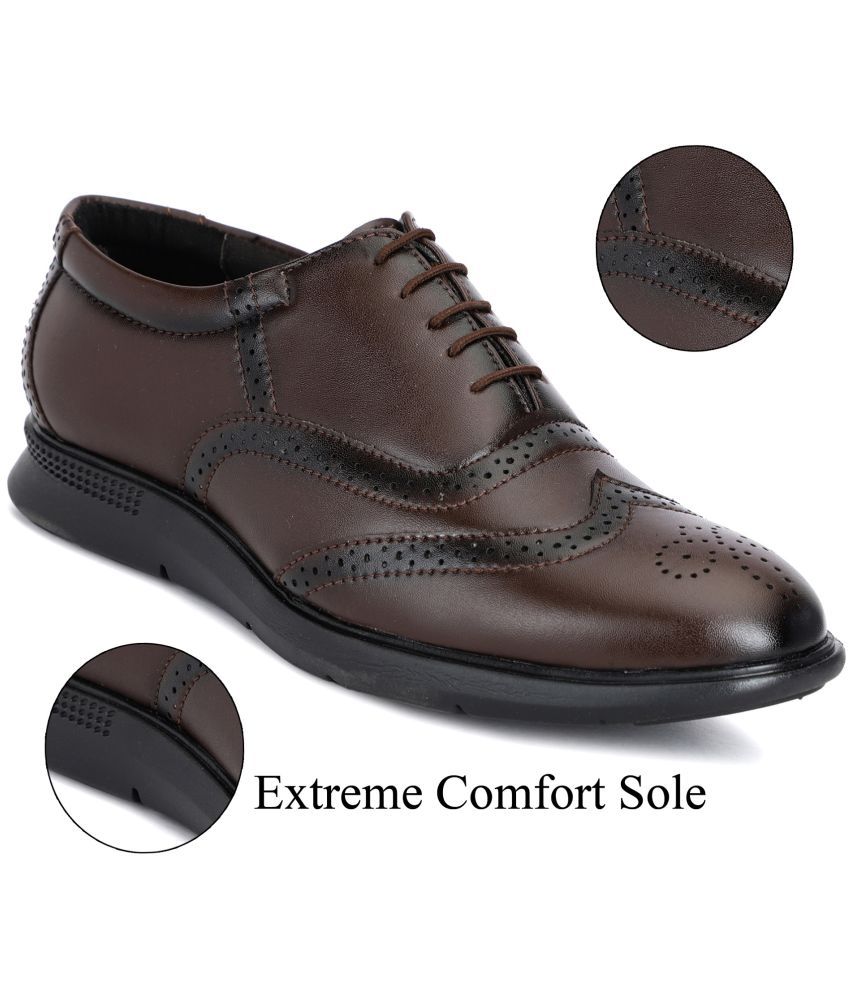     			Buxton - Brown Men's Formal Shoes