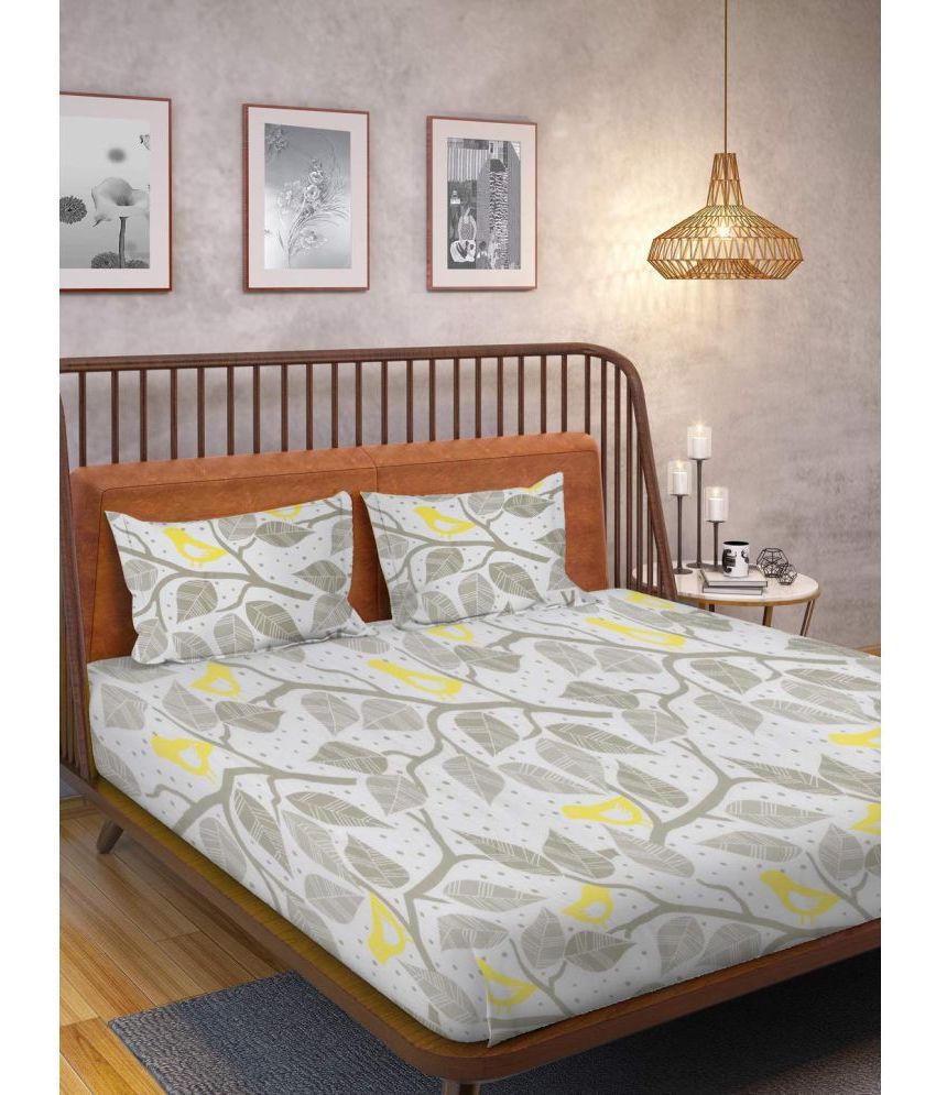     			Huesland Cotton Double Bedsheet with 2 Pillow Covers ( 223 cm x 244 cm )