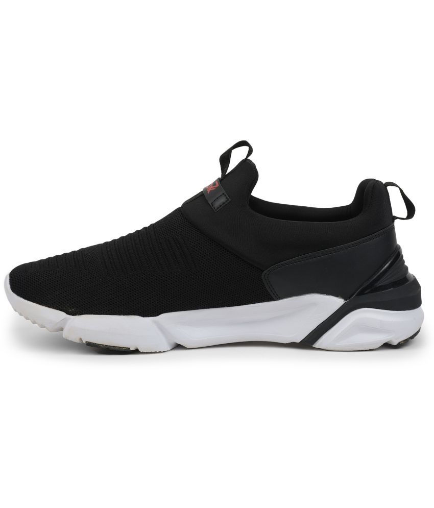     			Liberty BRISK-01 Black Running Shoes