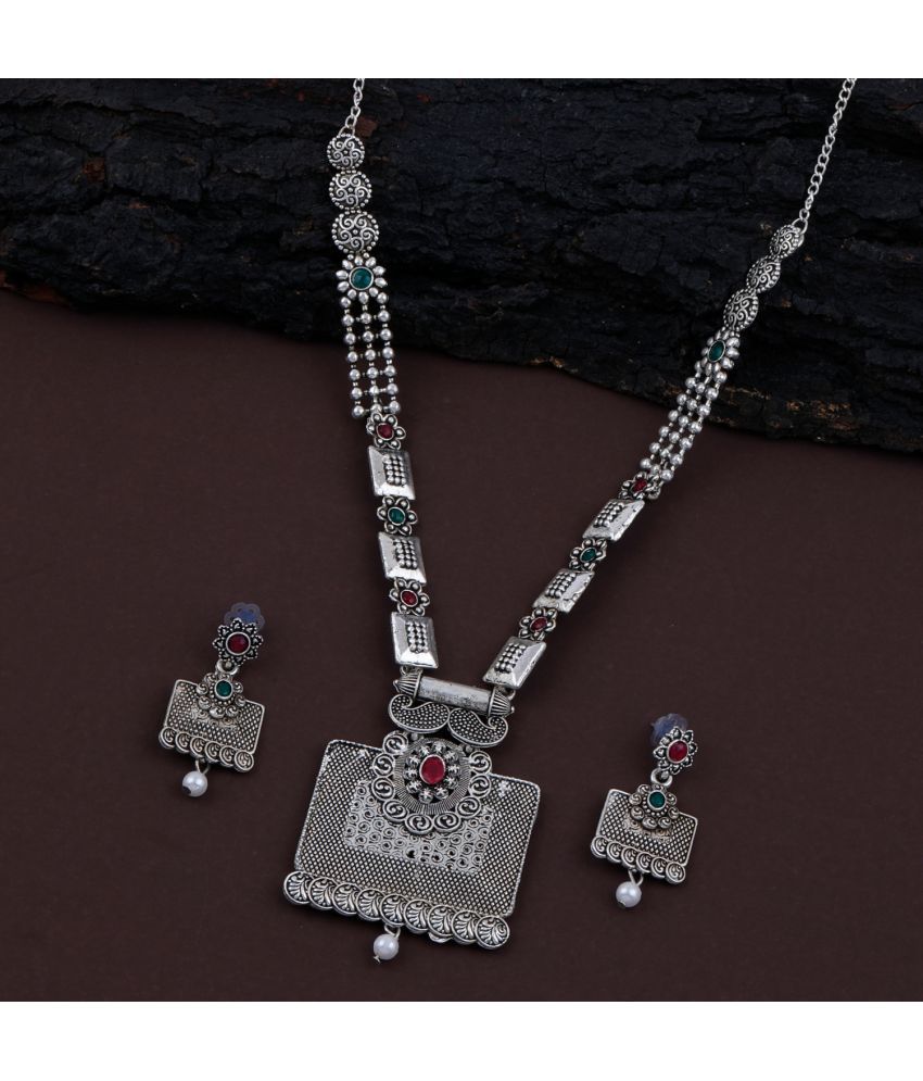     			ShreejiHuff Alloy Silver Traditional Necklaces Set