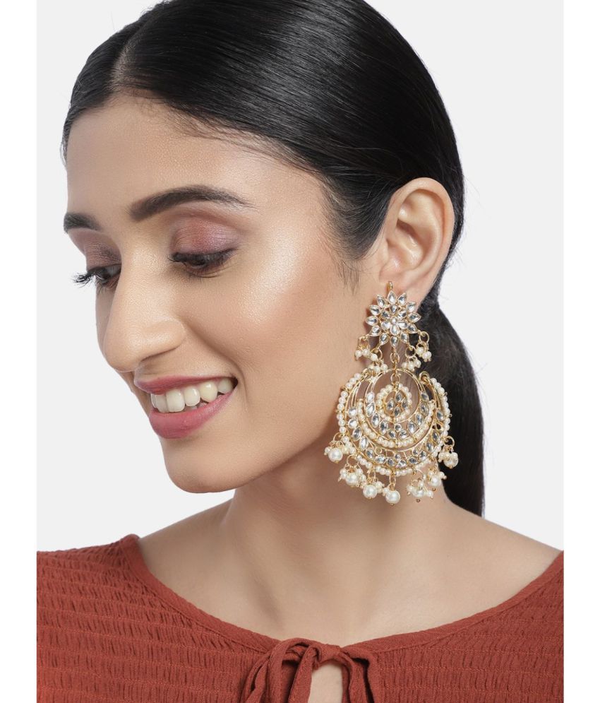     			I Jewels 18K Gold Plated Traditional Kundan Studded Chandbali Earrings For Women/Girls (E7077W)
