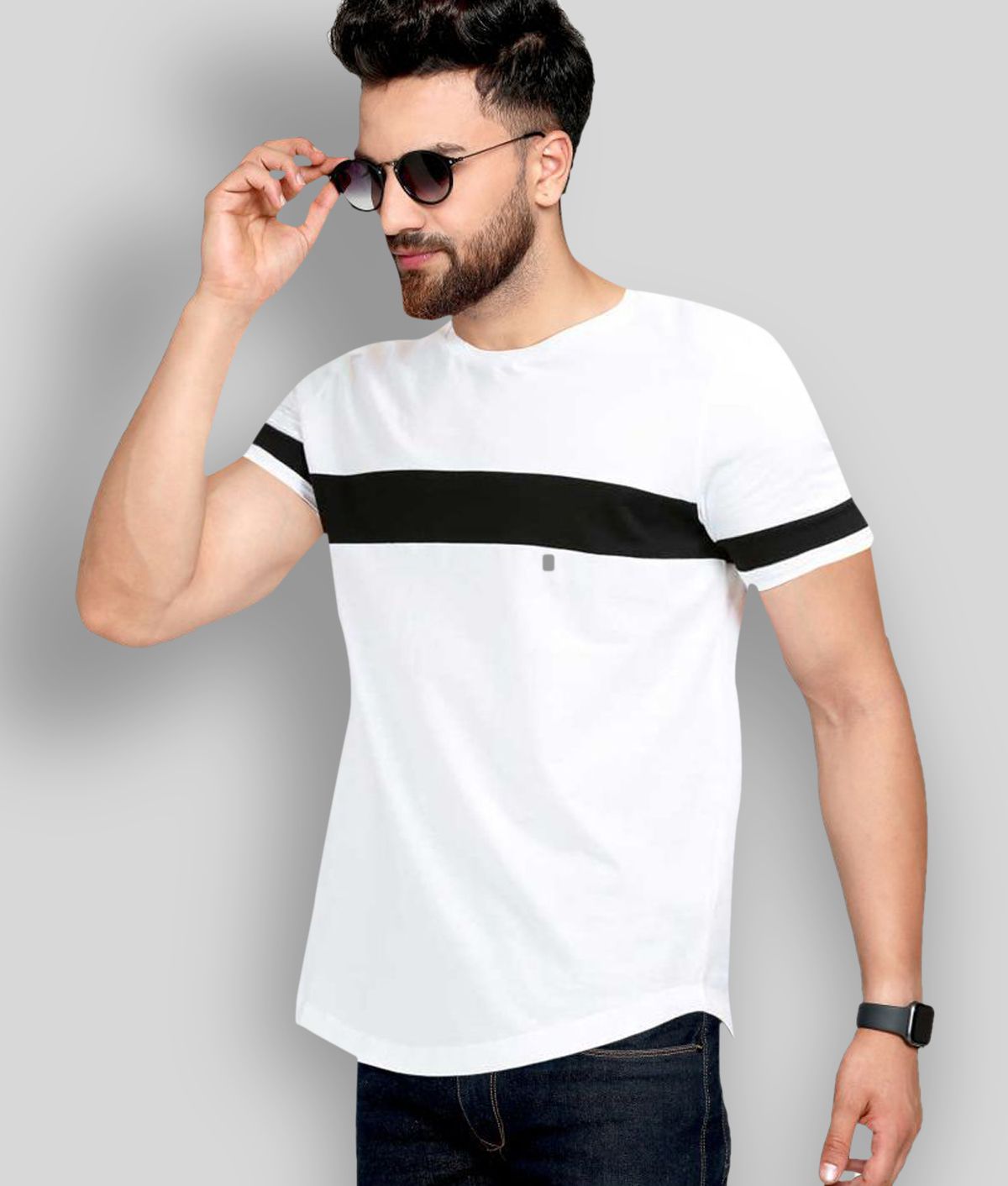     			AUSK - White Cotton Regular Fit Men's T-Shirt ( Pack of 1 )