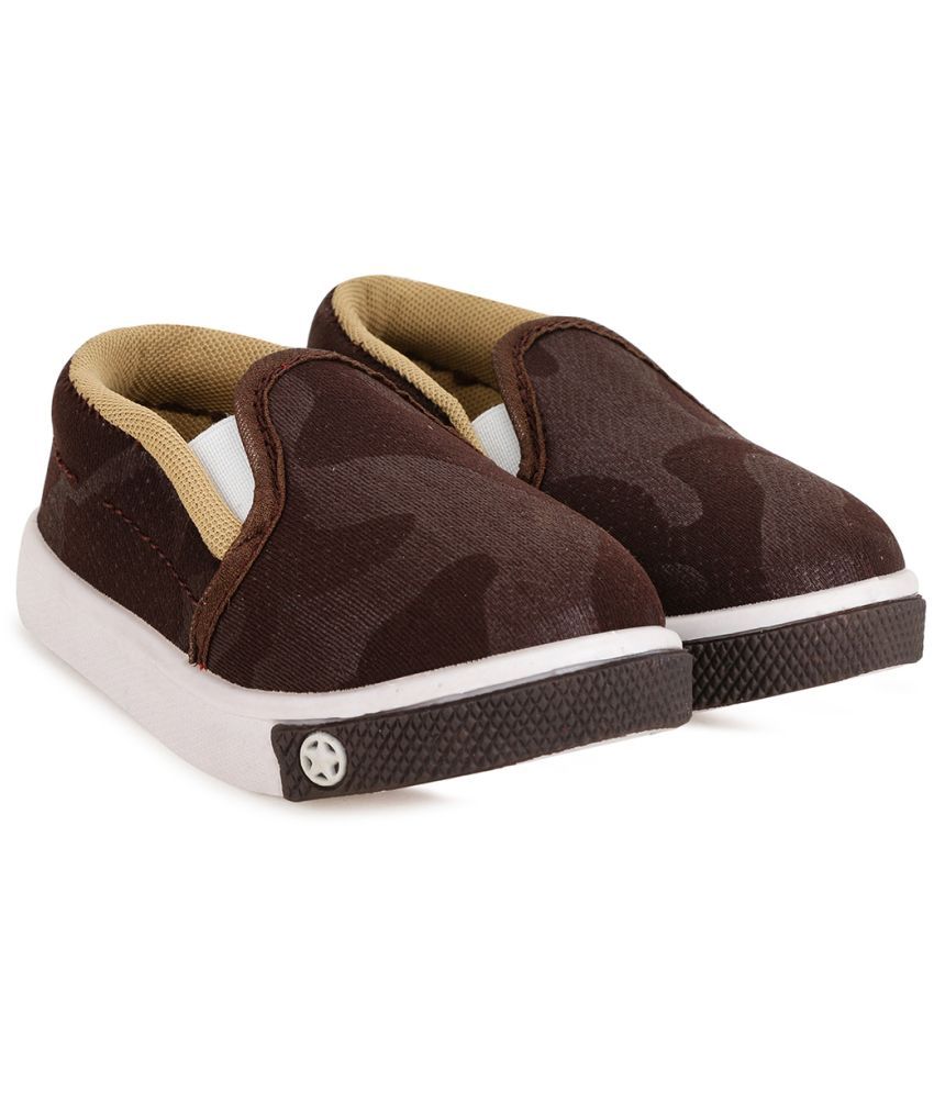     			NEOBABY - Brown Boy's Casual Shoes ( 1 Pair )