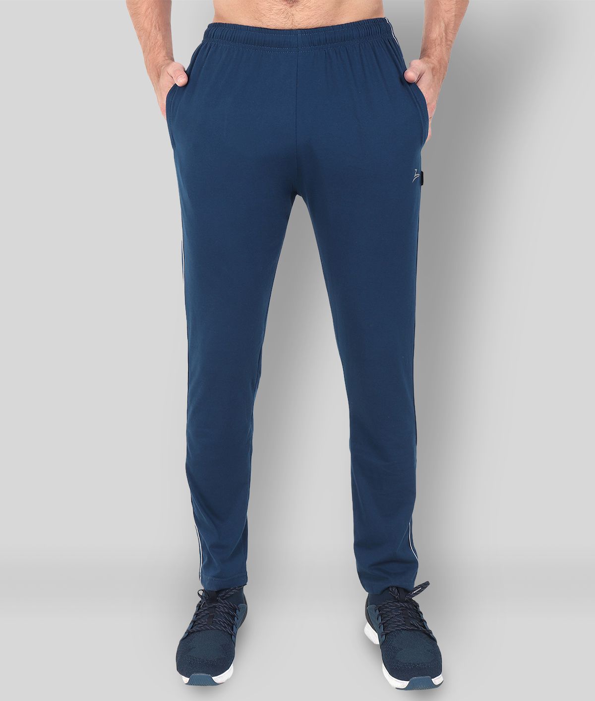 Zeffit - Blue Cotton Blend Men's Trackpants ( Pack of 1 )