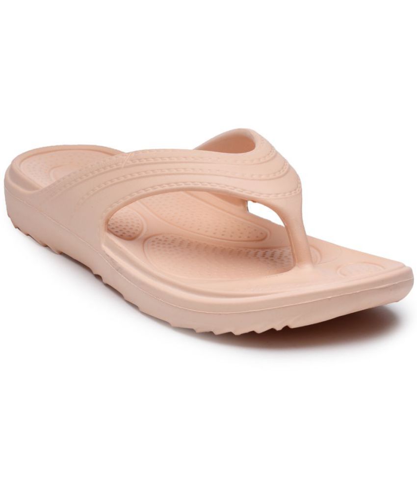     			REFOAM - Peach Women's Flip Flop