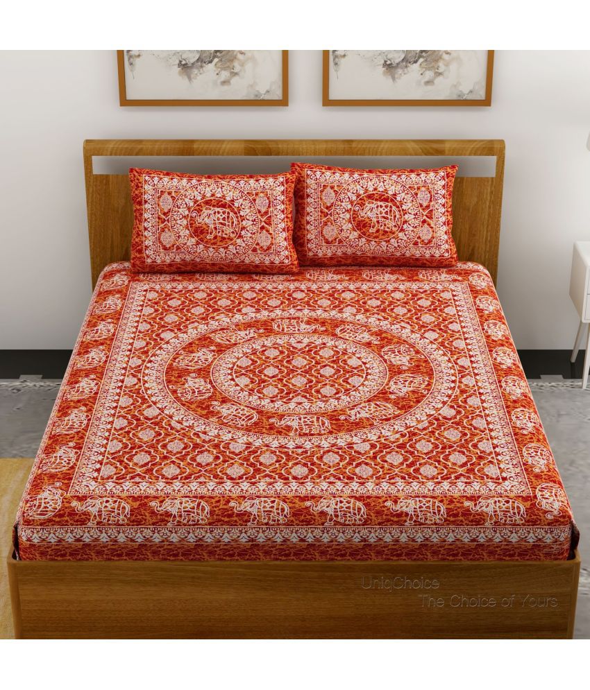     			HOMETALES Cotton Animals Double Bedsheet with 2 Pillow Covers- Red