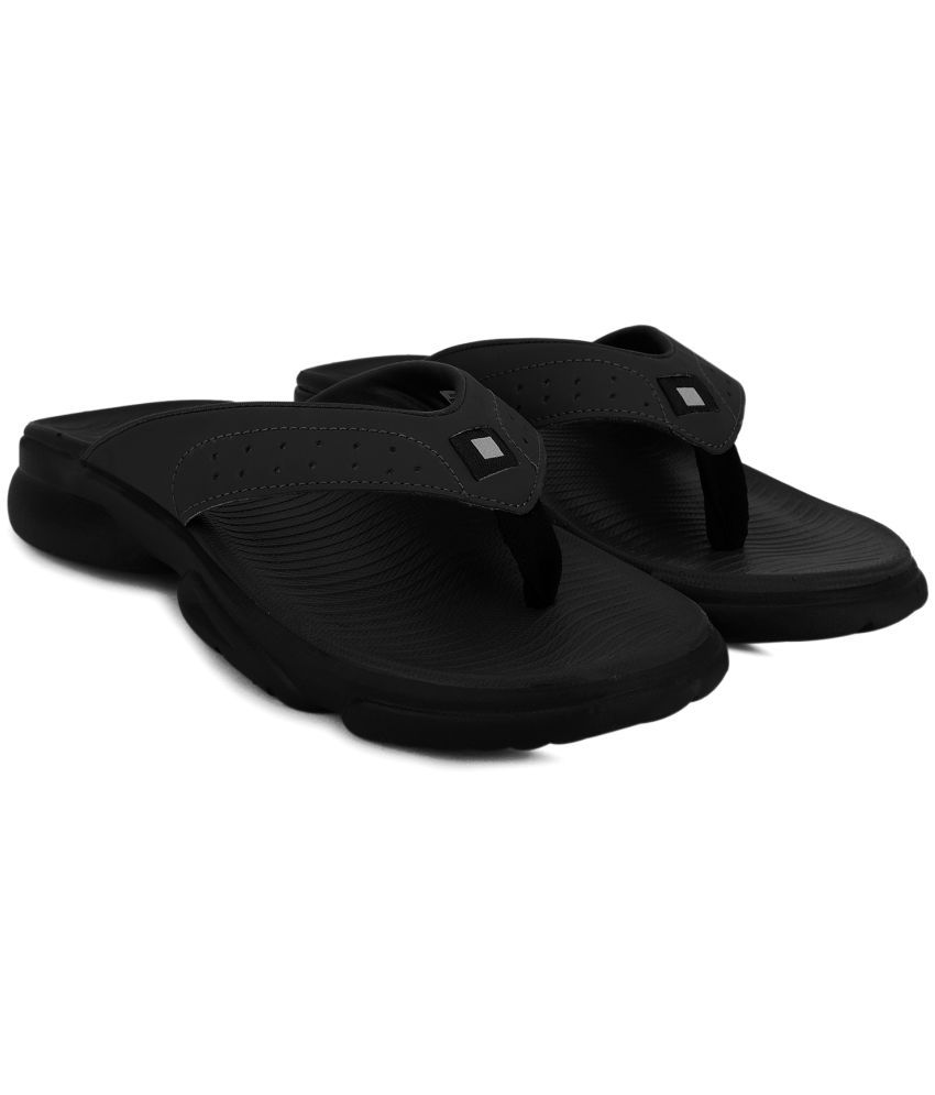     			Campus Black Men's Daily Slipper  (Pair of 1)