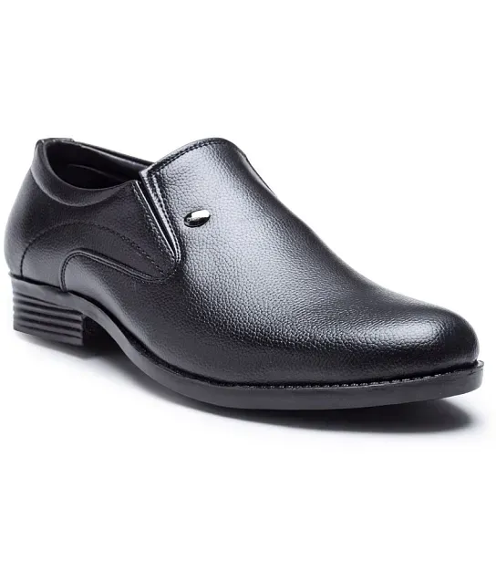 Snapdeal leather sales shoes