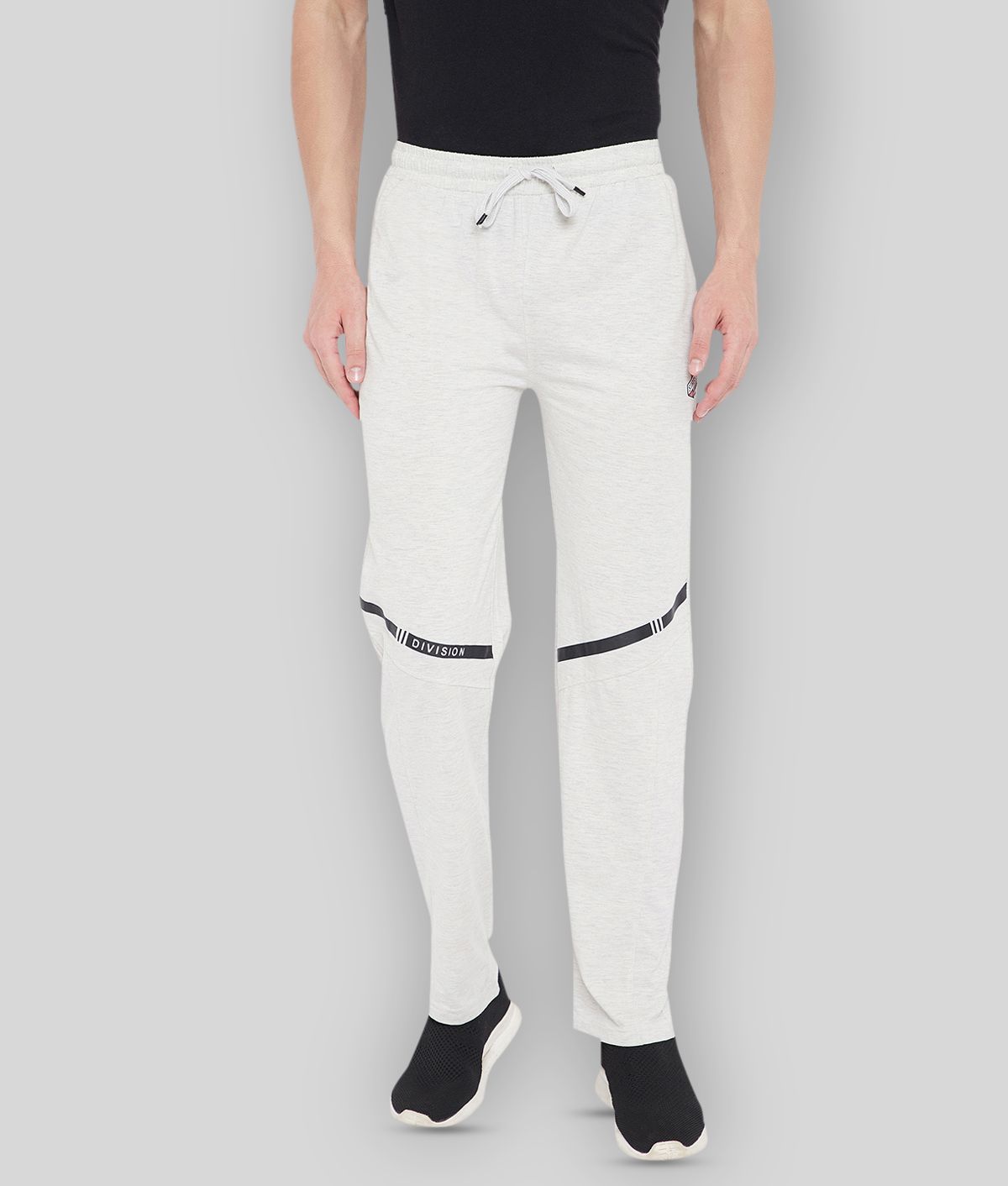     			Duke - White Cotton Blend Men's Trackpants ( Pack of 1 )