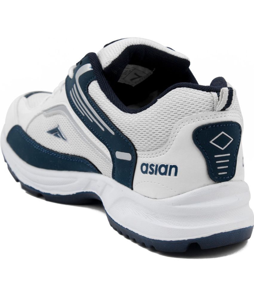 running shoes snapdeal