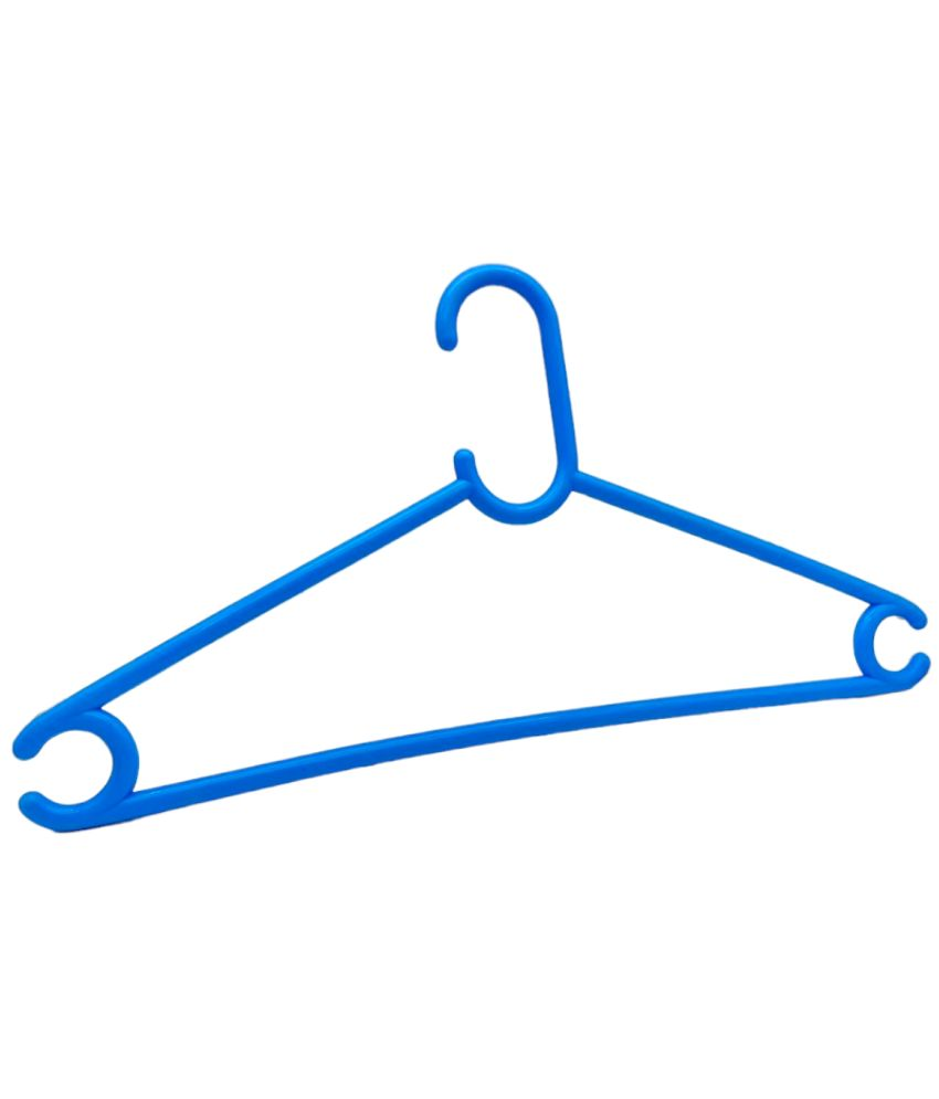 EZVISION Plastic Standard Clothes Hangers ( Pack of 6 ) Buy EZVISION