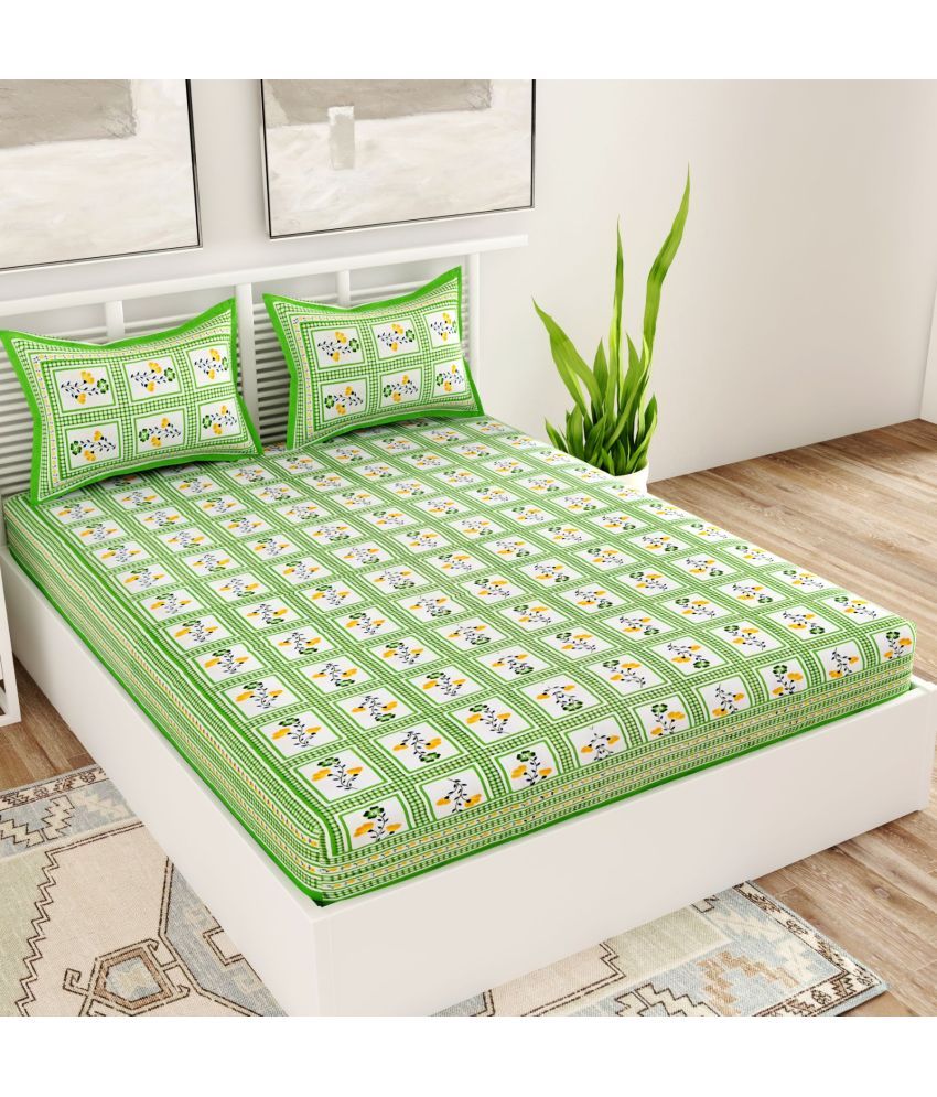     			Uniqchoice - Green Cotton Double Bedsheet with 2 Pillow Covers