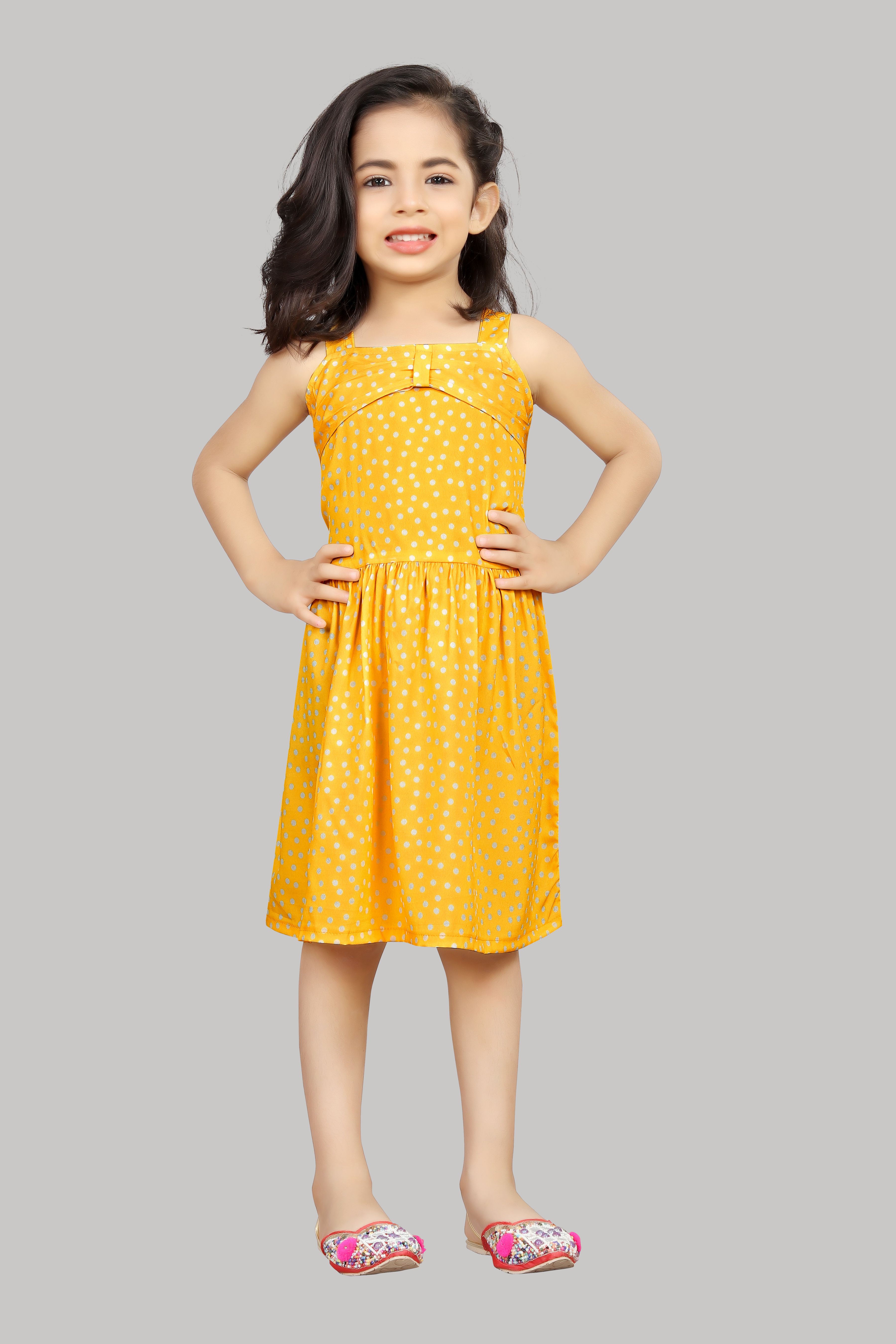     			R K Maniyar - Yellow Crepe Girls Fit And Flare Dress ( Pack of 1 )