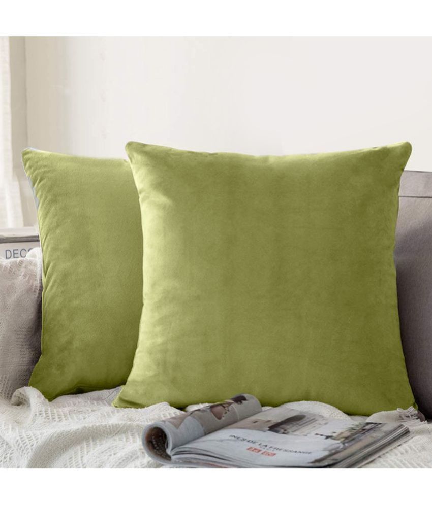     			SUGARCHIC - Fluorescent Green Set of 2 Velvet Square Cushion Cover