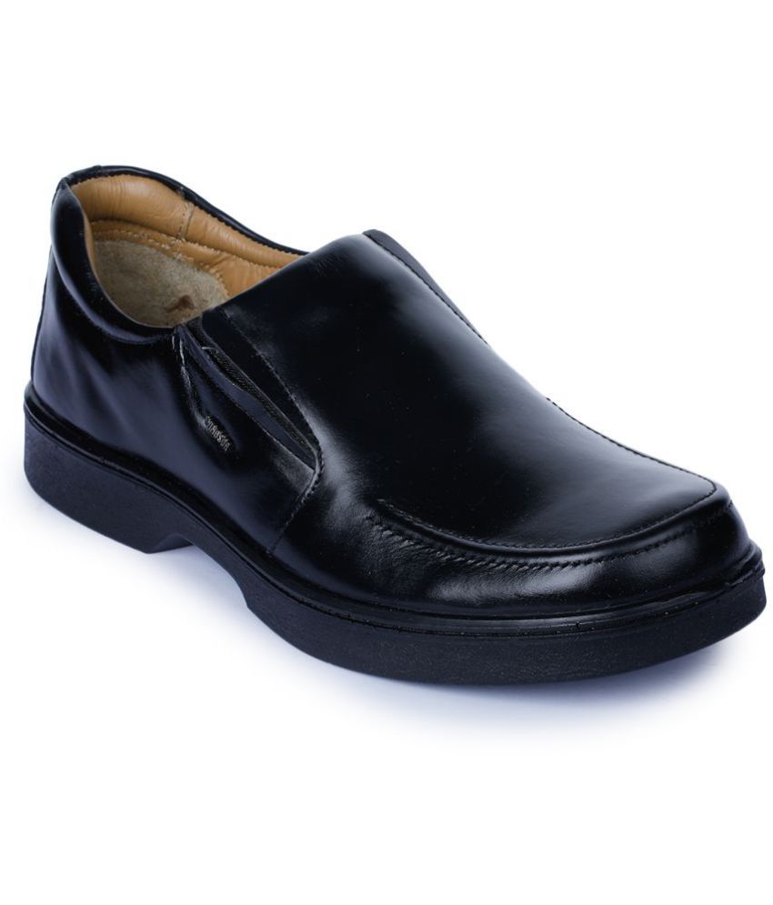     			Liberty - Black Men's Slip On Formal Shoes