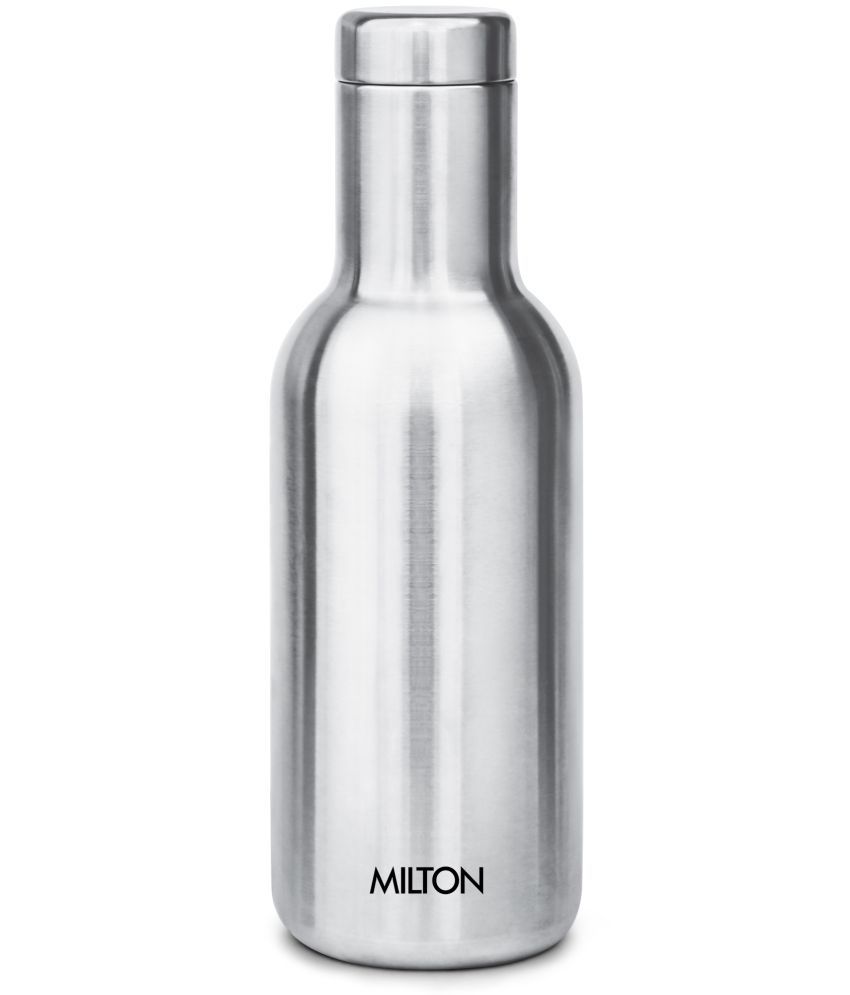     			Milton Charm 600 Thermosteel 24 Hours Hot or Cold Water Bottle, 550 ml, Silver