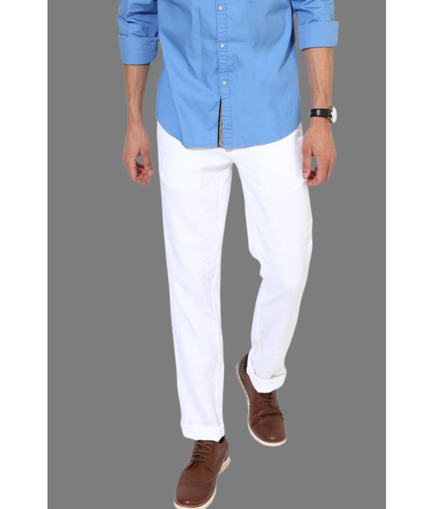     			HALOGEN White Regular Chinos ( Pack of 1 )