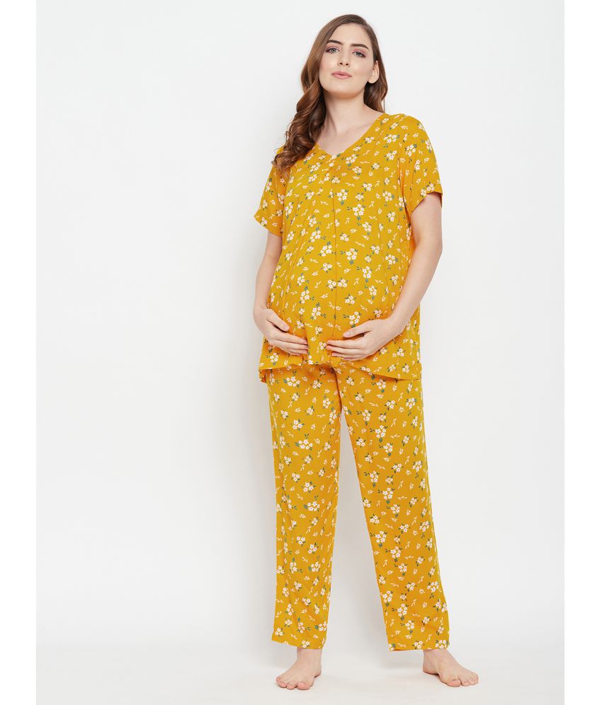     			Clovia - Yellow Rayon Women's Nightwear Nightsuit Sets ( Pack of 1 )