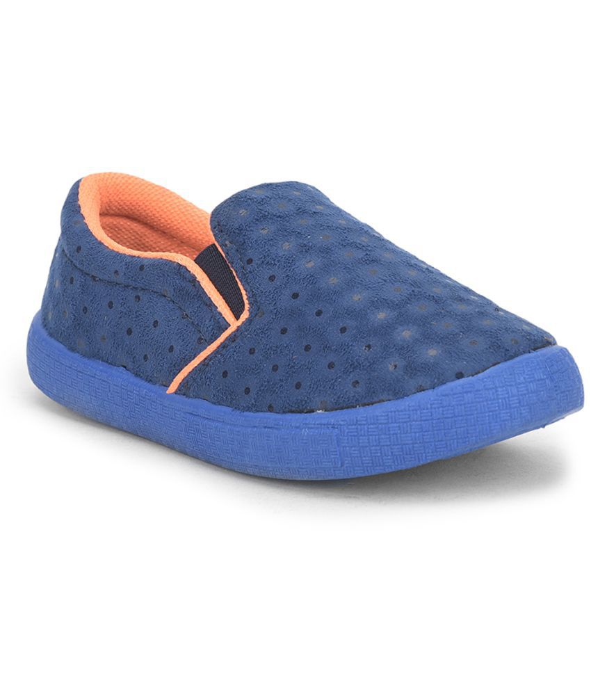     			Liberty - Blue Boy's Casual Shoes ( 1 Pair )