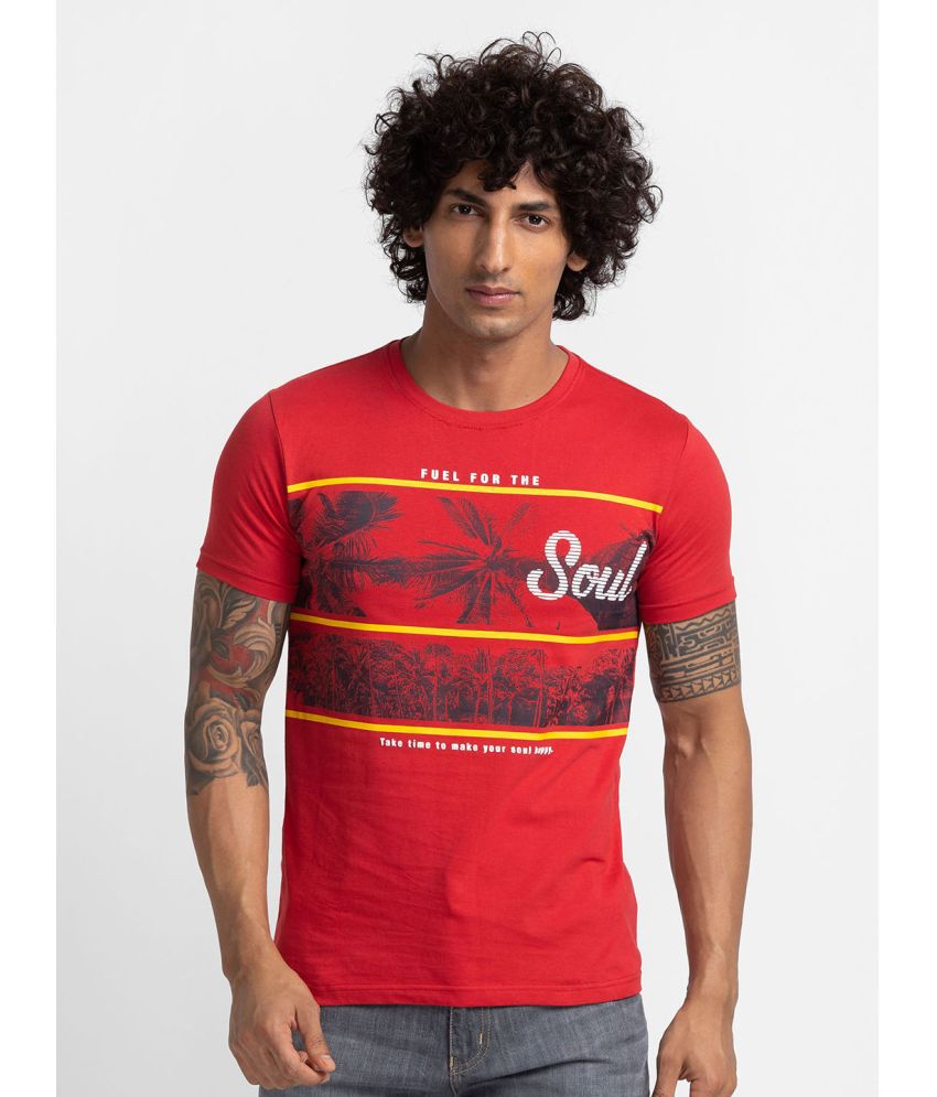    			Globus - Red Cotton Regular Fit Men's T-Shirt ( Pack of 1 )