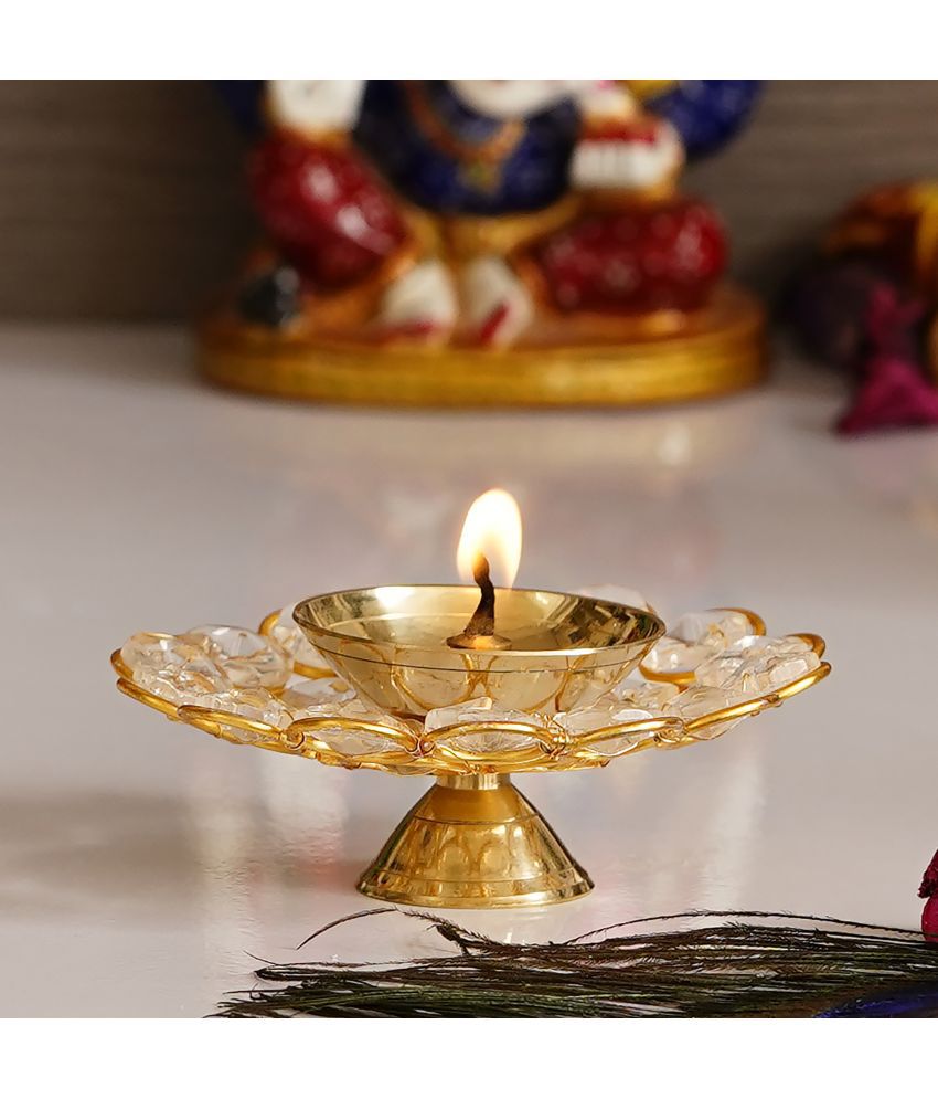     			eCraftIndia White Table Top Crystal Tea Light Holder - Pack of 1