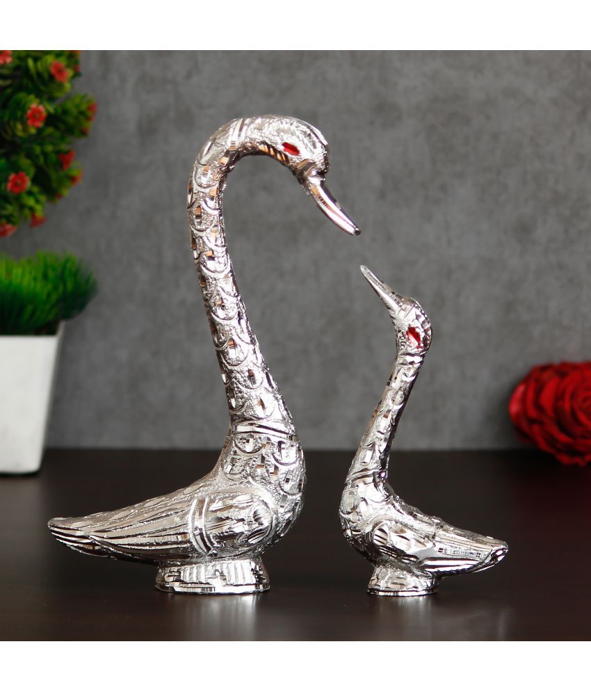     			eCraftIndia - Handicraft Showpiece 11 cm