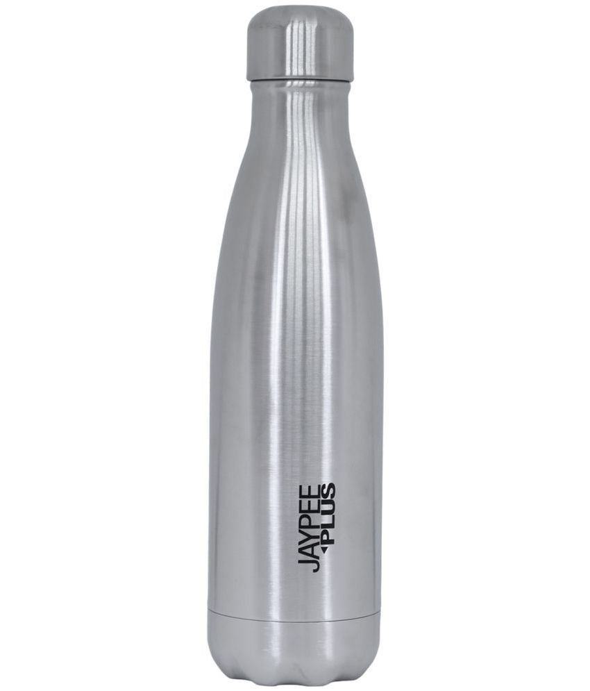     			Jaypee Plus - Alpha 500 Silver 750 mL Water Bottle ( Set of 1 )