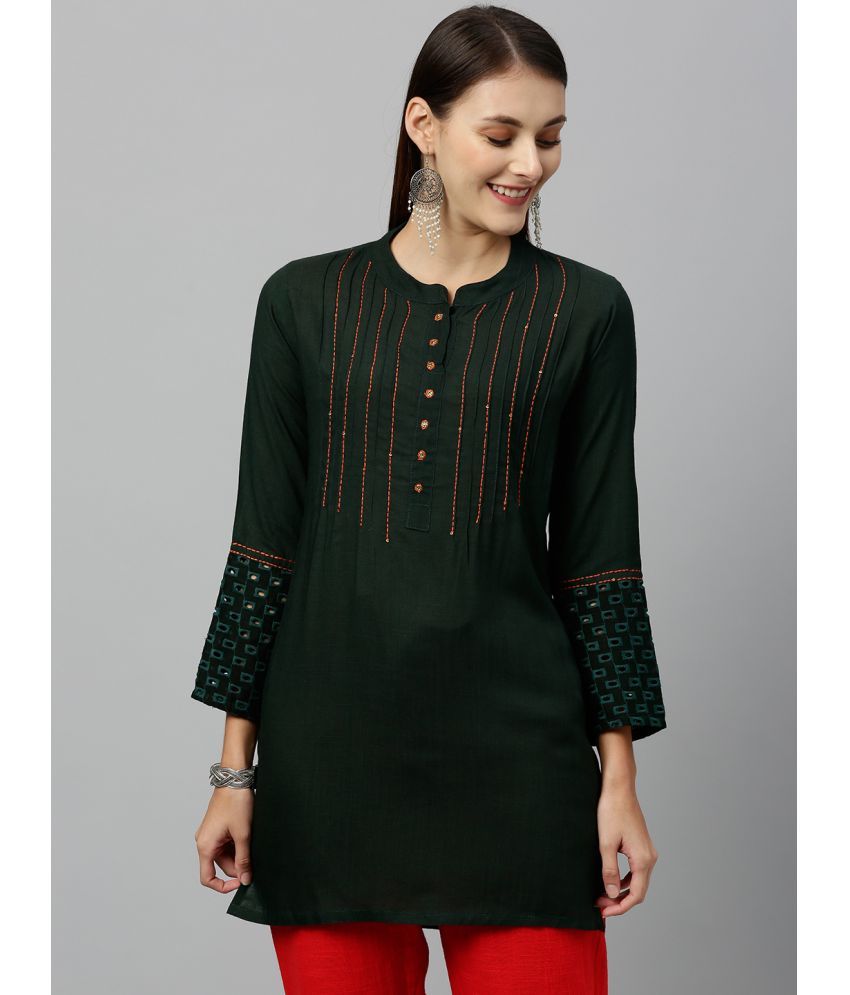     			KIPEK - Green Rayon Women's Straight Kurti ( Pack of 1 )