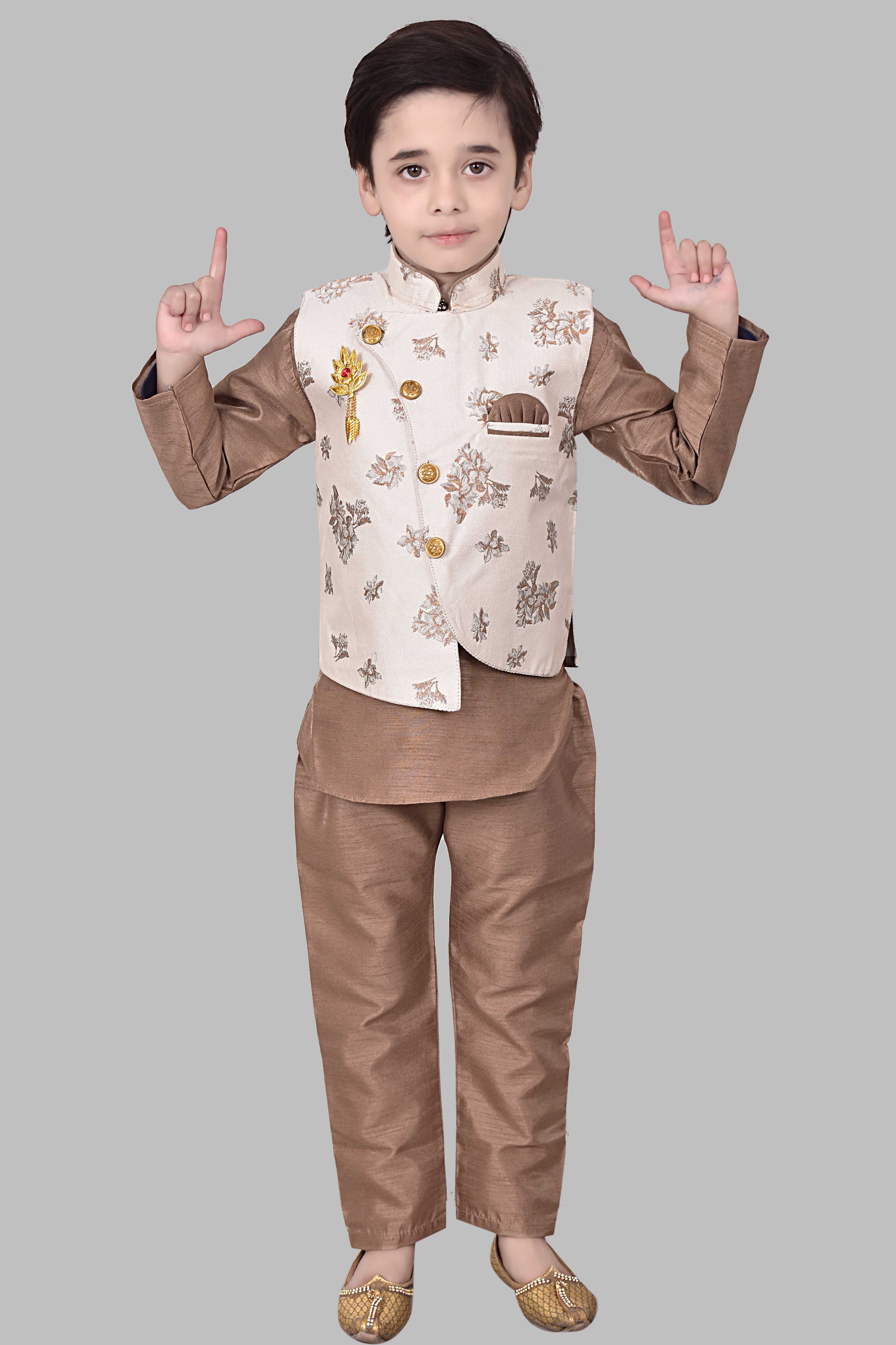     			Arshia Fashions Boys Silk Blend Kurta & Pajama with Jacket Set ( Pack of 1 , Brown )