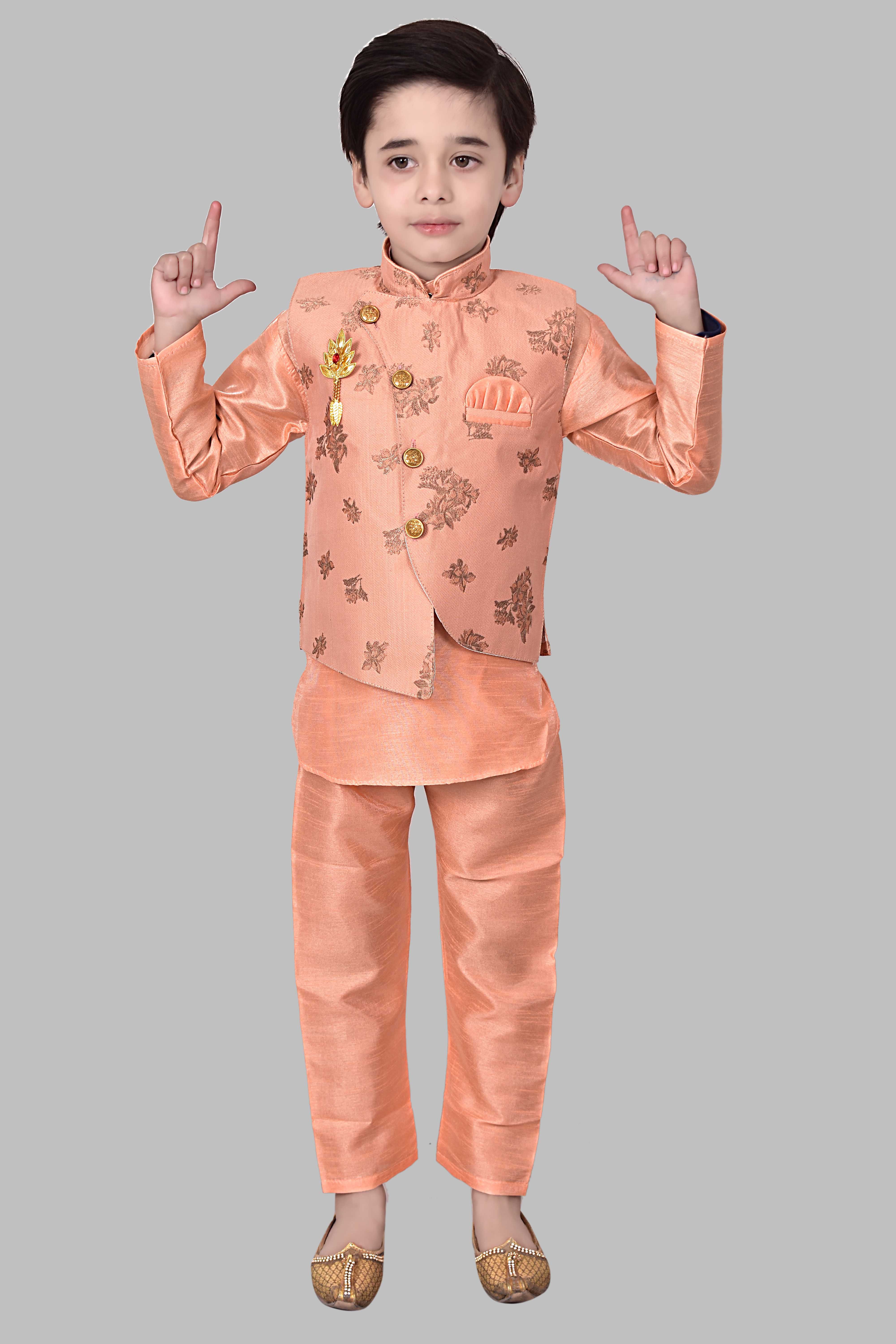     			Arshia Fashions - Peach Silk Blend Boys Indo Western Kurta & Pajama with Jacket Set ( Pack of 1 )