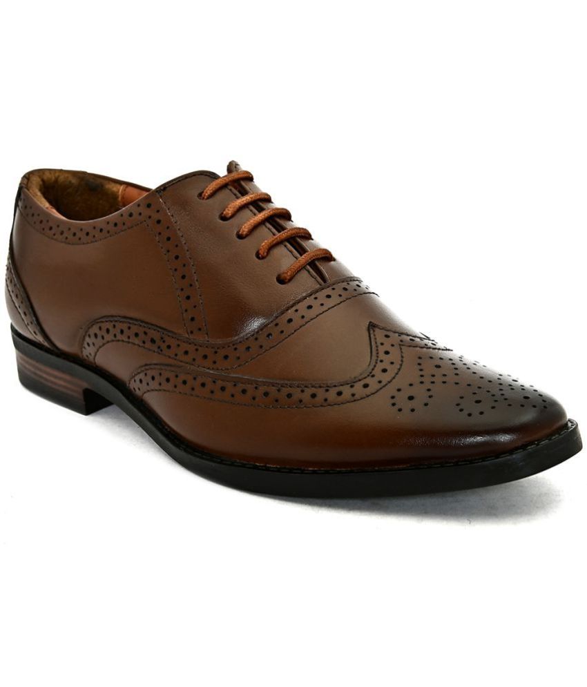     			Fashion Victim - Brown Men's Brogue Formal Shoes