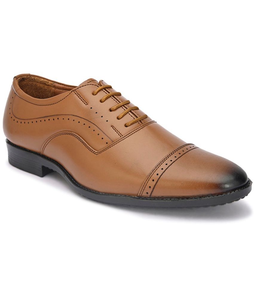     			Fashion Victim - Brown Men's Derby Formal Shoes