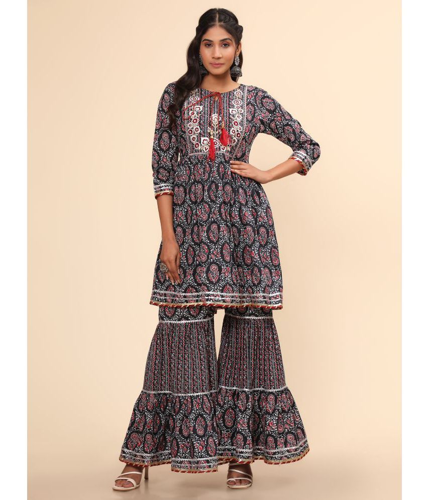     			Vbuyz - Black A-line Cotton Women's Stitched Salwar Suit ( Pack of 1 )