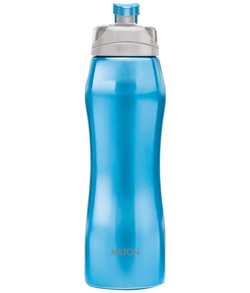     			Milton Hawk 750 Stainless Steel Water Bottle, 750 Milliliters (25 oz), 18/8 (SS304) Food Grade for Cyclists, Runners, Hikers, Beach Goers, Picnics, Camping, Leak-Proof, Non-Insulated, BPA-Free, Reusable, Blue,Set of 1